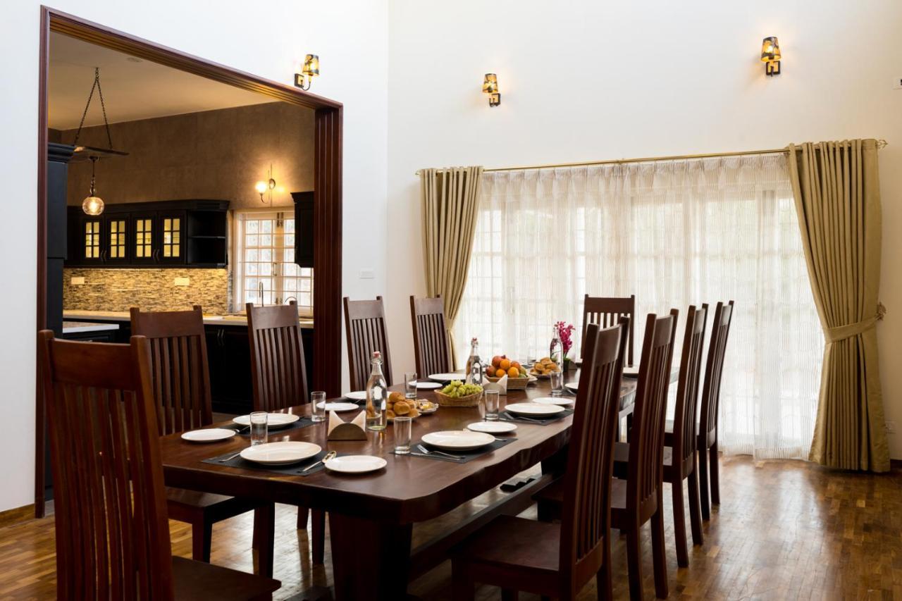 Petals Nilgiris Hotel อูตี ภายนอก รูปภาพ